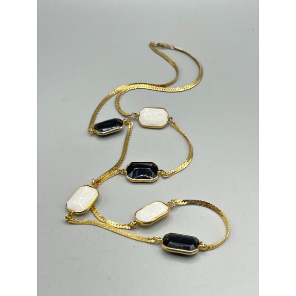 Vintage 90s Gold Tone Necklace with Black & White Acrylic Stones 28" Long - Picture 4 of 7